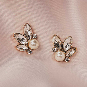 Pearl Crystal Earrings